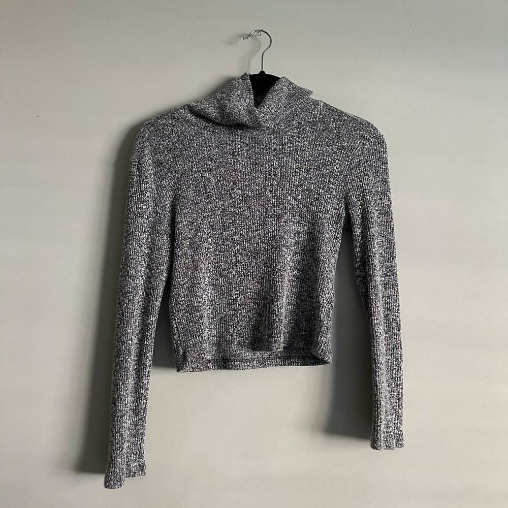 Better Be Cropped Gray Turtleneck